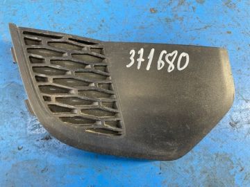 Grill przedniego zderzaka praw. LAND ROVER DISCOVERY Sport 15-19