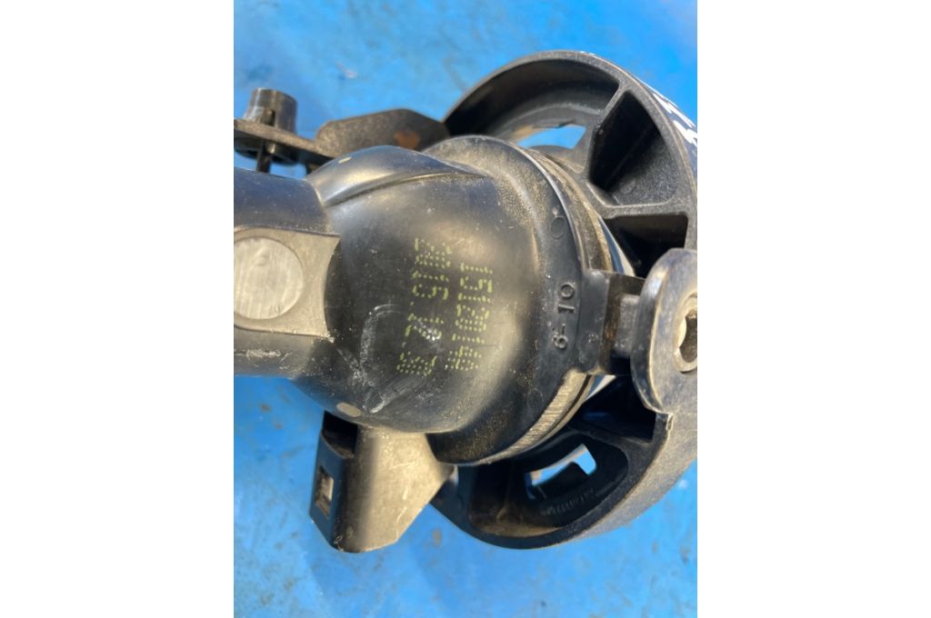 68140 324AA | Lampa przeciwmgielna JEEP COMPASS 06-16 (371743) - Zdjęcie 3