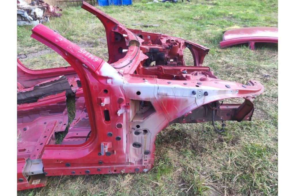 Przednia ćwiartka praw. BMW 6 SERIES (F13) 12-18 (371749)