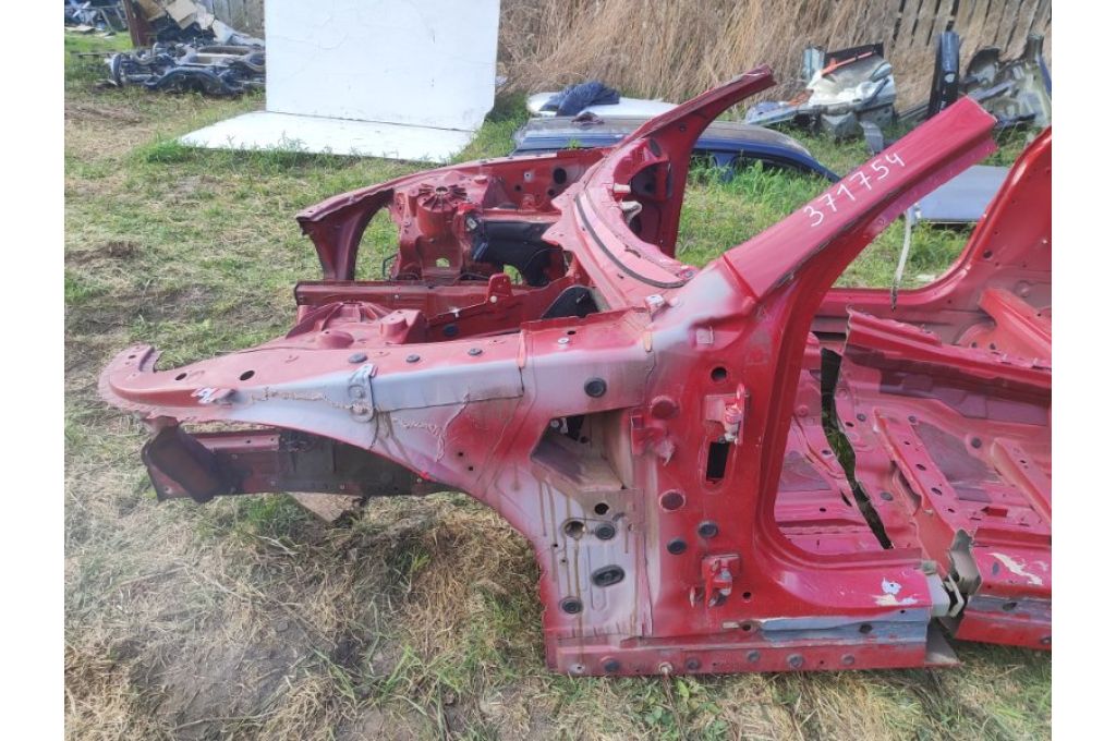 Przednia ćwiartka lew. BMW 6 SERIES (F13) 12-18 (371754)