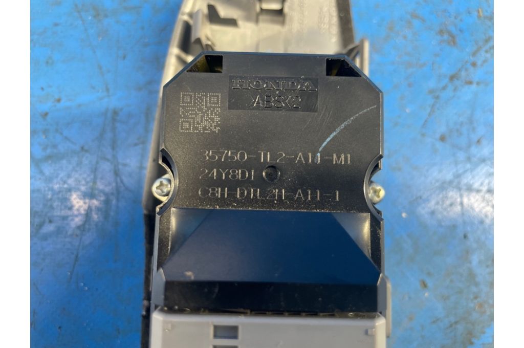 35750-TL2-A11-M1 | Moduł sterowania podnośnikami szyby HONDA ACCORD CU8 / TSX 08-14 (371823) - Zdjęcie 2