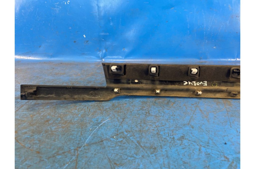 K8D2-402A30-A | Osłona pokrywy bagażnika LAND ROVER EVOQUE 19- (371831) - Zdjęcie 3