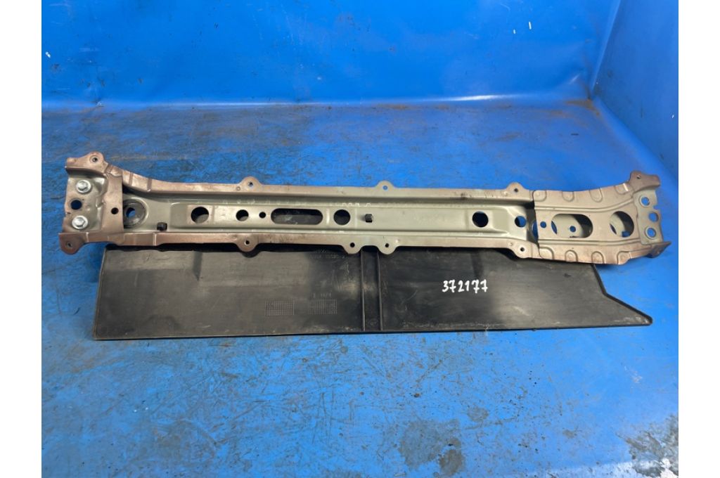 16592-15020 | Pas przedni LEXUS LBX 23- (372177)