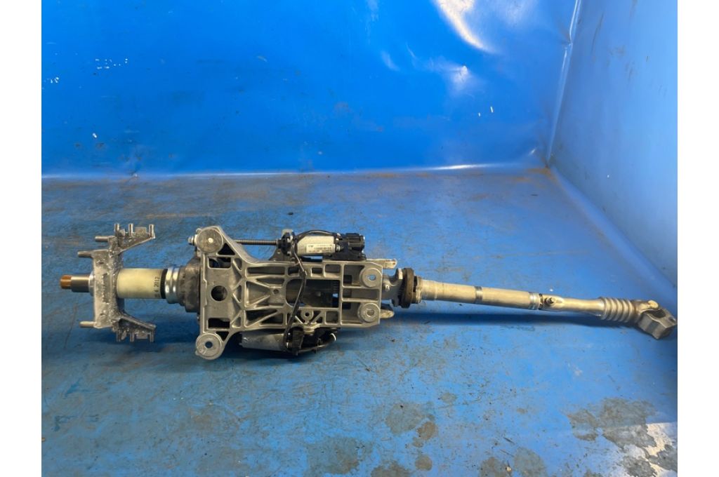 6787926 | kolumna kierownicy BMW 6 SERIES (F13) 12-18 (372179)
