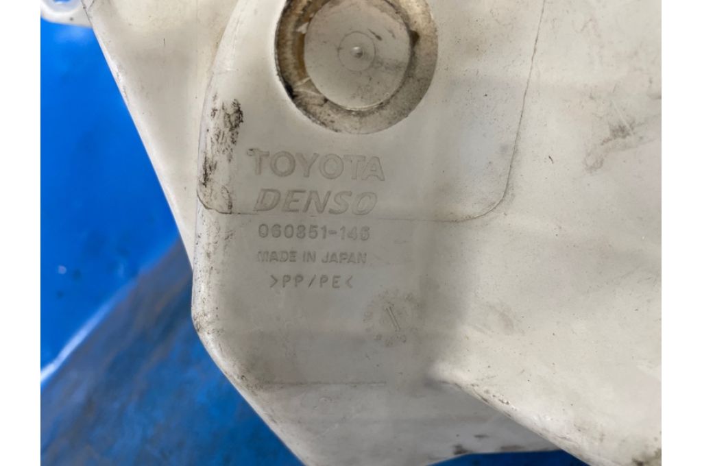 90099-33080 | Zbiornik spryskiwacza TOYOTA PRIUS - 20 03-11 (372203) - Zdjęcie 3