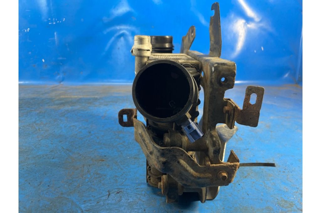 GJ32-9L440-AB | Chłodnica intercoolera LAND ROVER DISCOVERY Sport 15-19 (372212) - Zdjęcie 4