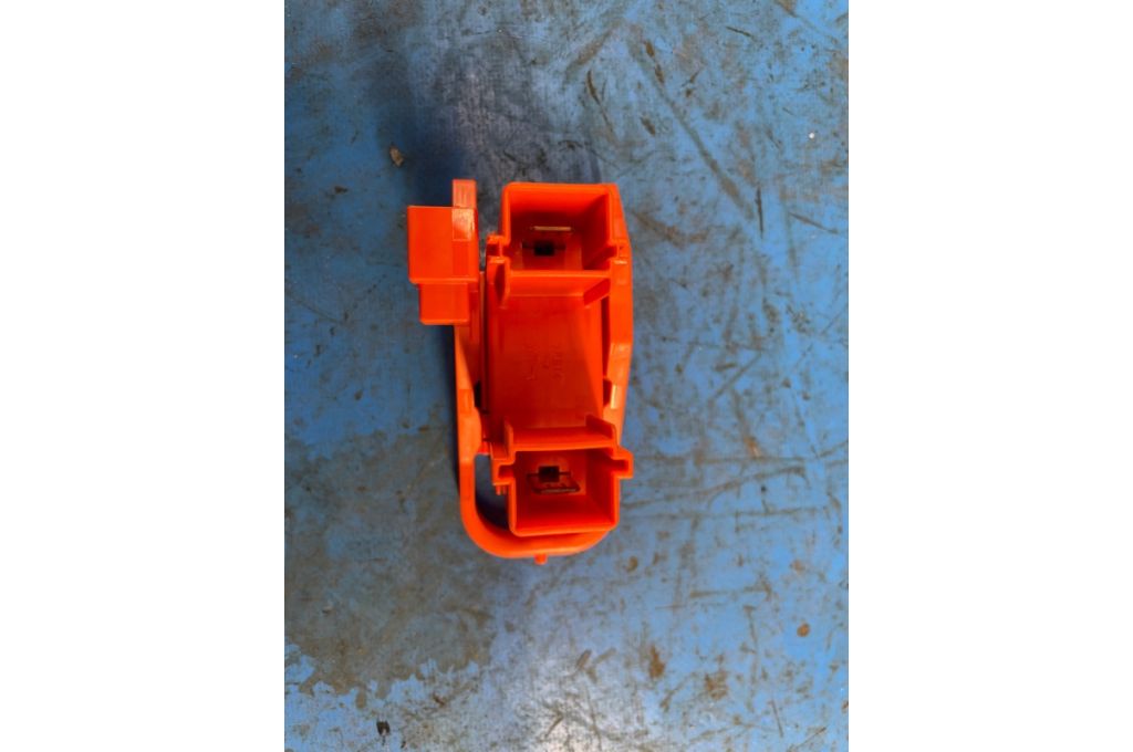 90982-11052 | Bezpiecznik TOYOTA PRIUS - 30 09-17 (372342) - Zdjęcie 2