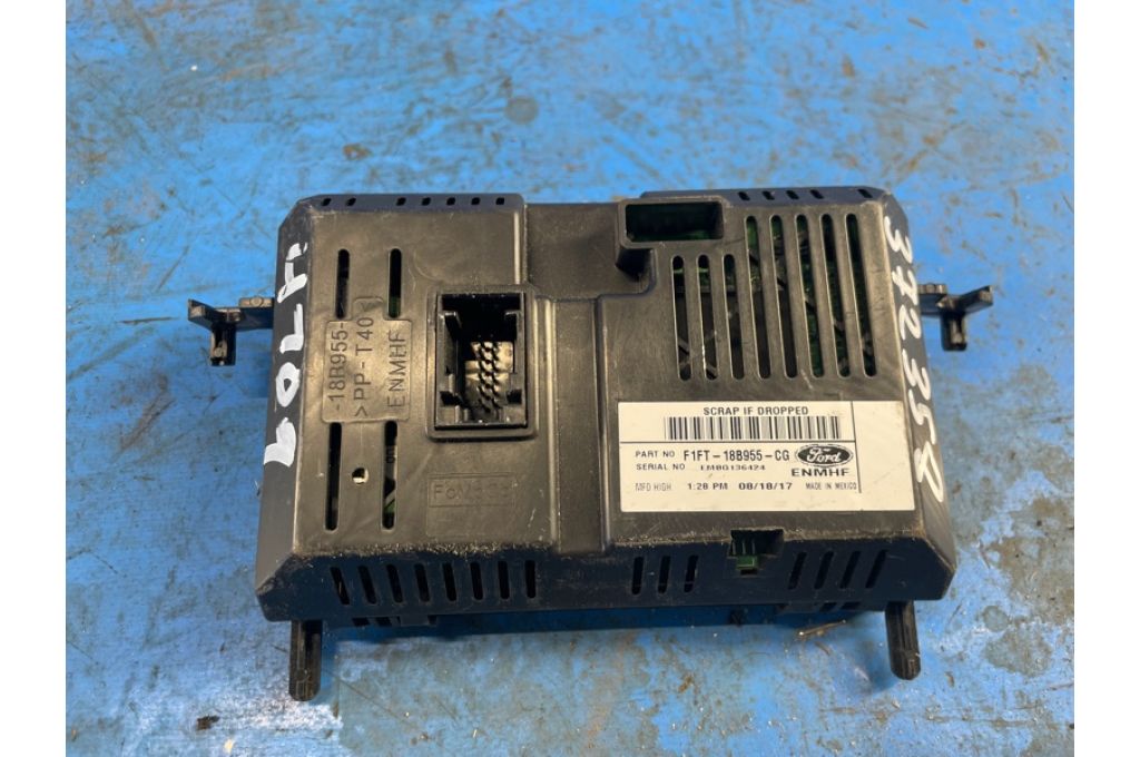 F1FT-18B955-CG | monitor FORD ESCAPE 12-19 (372358) - Zdjęcie 2