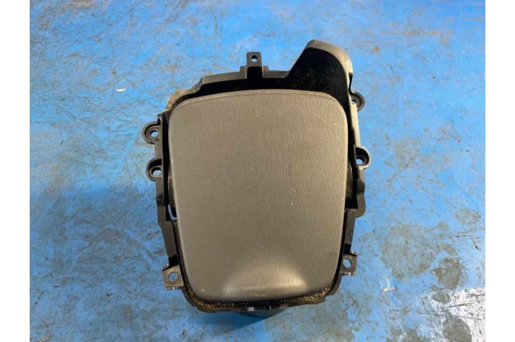 55625-47050 | Schowek TOYOTA PRIUS - 30 09-17 (372387)