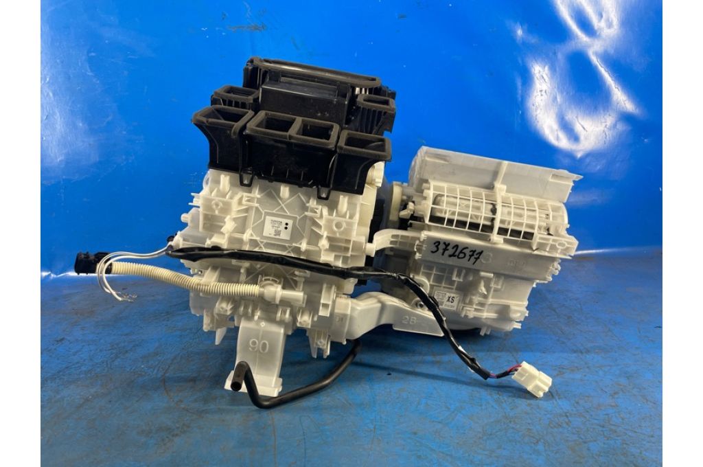 87050-52800 | Ogrzewanie kabiny LEXUS LBX 23- (372677)