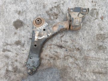 Dolne ramię przedniego zawieszenia lew. LAND ROVER DISCOVERY Sport 15-19