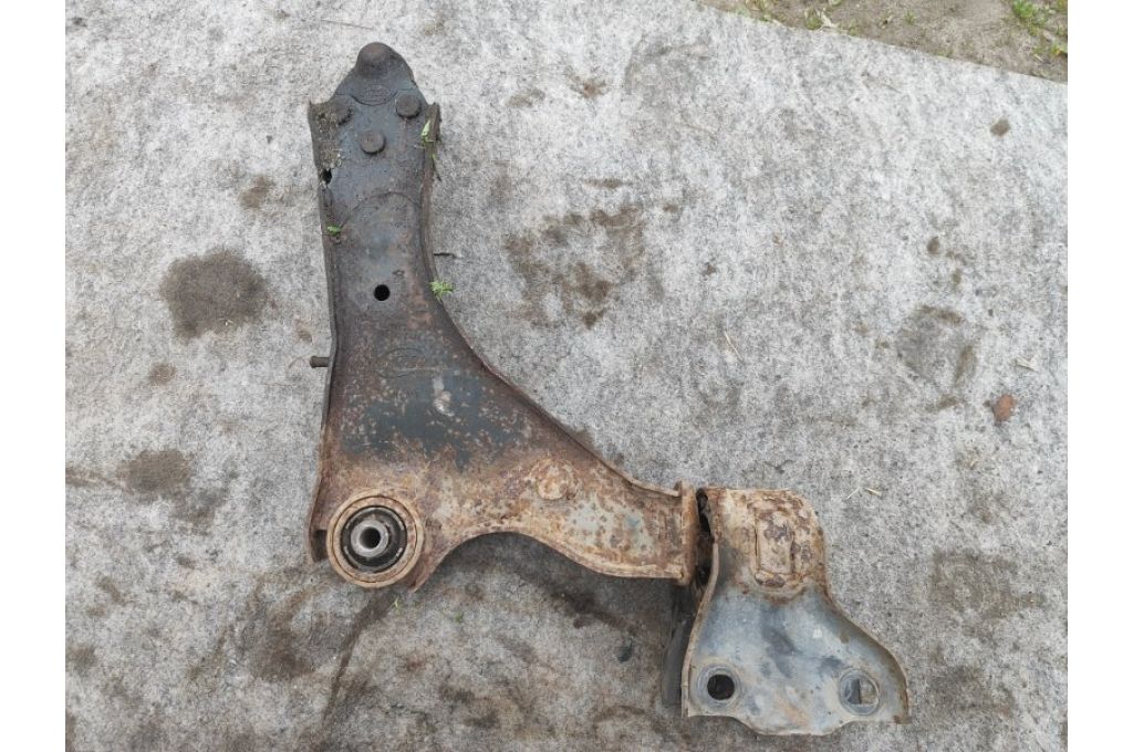 J9C3-3A053-C | Dolne ramię przedniego zawieszenia lew. LAND ROVER DISCOVERY Sport 15-19 (372698) - Zdjęcie 2