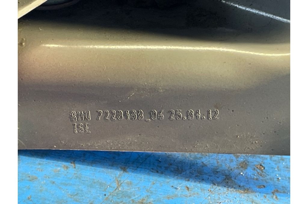 41627228500 | Zawias pokrywy bagażnika praw. BMW 6 SERIES (F13) 12-18 (372752) - Zdjęcie 4