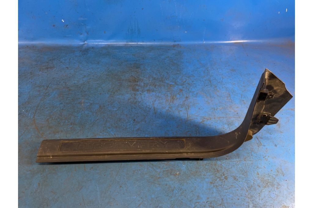 FK72-4450-A | wewnętrzna osłona progu przed. praw. LAND ROVER DISCOVERY Sport 15-19 (372767) - Zdjęcie 3