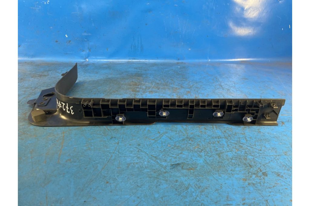 FK72-44251-AC | wewnętrzna osłona progu przed. lew. LAND ROVER DISCOVERY Sport 15-19 (372770) - Zdjęcie 2
