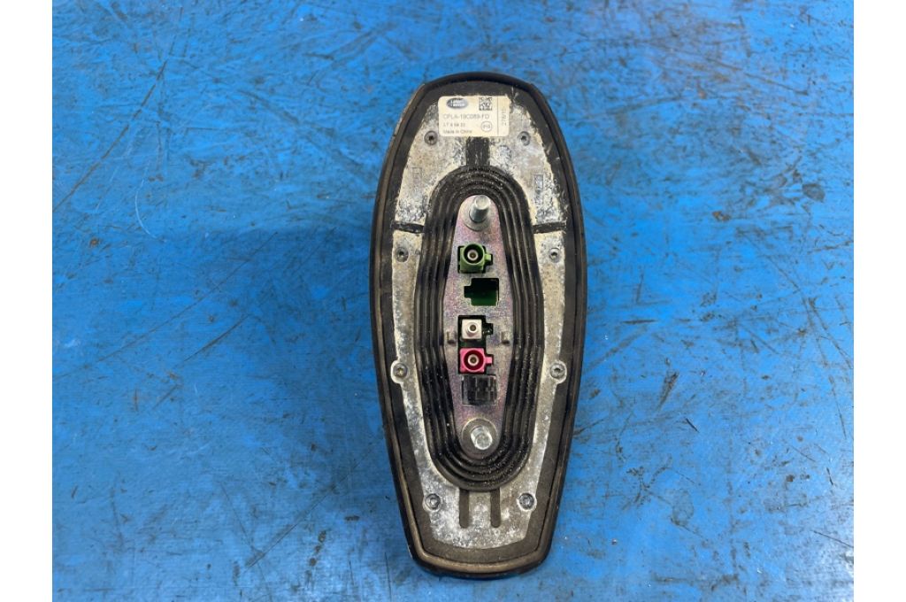CPLA-19C089-FD | Antena LAND ROVER EVOQUE 2012-2018 (372807) - Zdjęcie 3