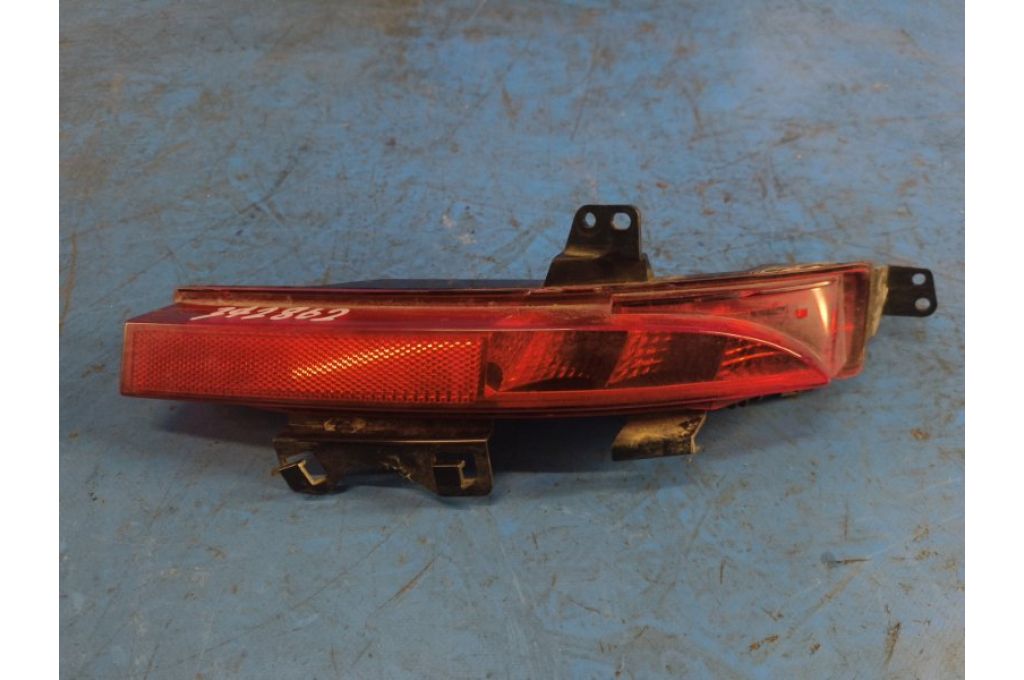 FK72-15K272 | Lampa przeciwmgielna tyl. praw. LAND ROVER DISCOVERY Sport 15-19 (372862)