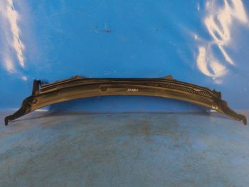 Osłona pod przednią szybę BMW XM (G09) 23-