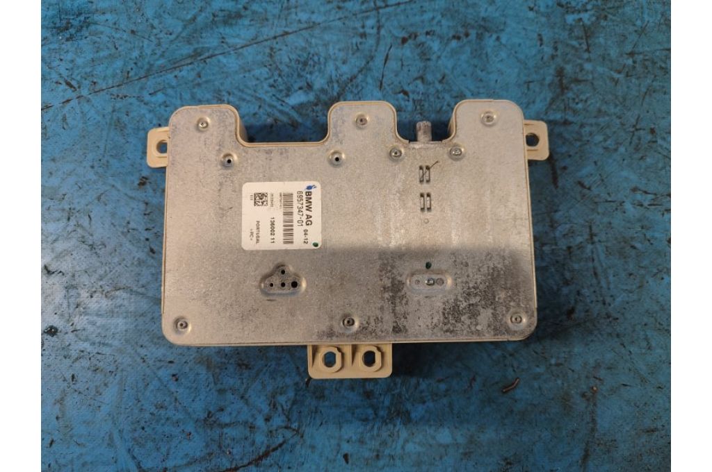 6957347-01 | Wzmacniacz antenowy BMW 6 SERIES (F13) 12-18 (372970) - Zdjęcie 2