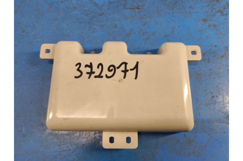 6957348-01 | Wzmacniacz antenowy BMW 6 SERIES (F13) 12-18 (372971)