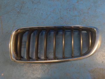 Kratka chłodnicy lew. BMW 6 SERIES (F13) 12-18