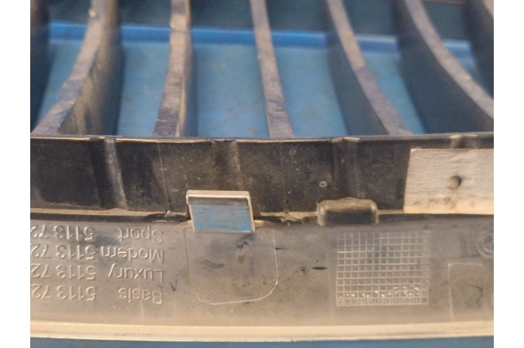 51137255411 | Kratka chłodnicy praw. BMW 6 SERIES (F13) 12-18 (373018) - Zdjęcie 4