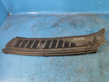 Osłona pod przednią szybę lew. FORD EXPEDITION 17-