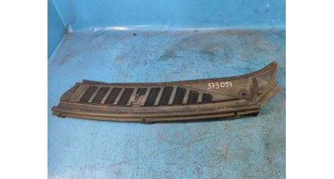 Osłona pod przednią szybę lew. FORD EXPEDITION 17-