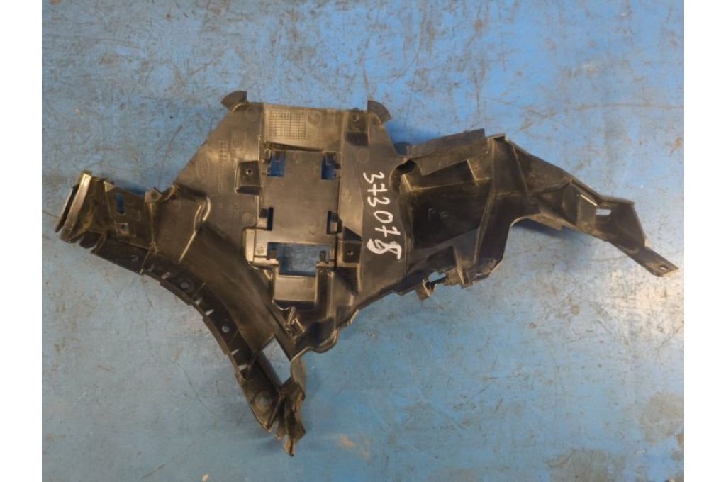 K8D2-17B931-A | Кронштейн/крепление заднего бампера lew. LAND ROVER EVOQUE 19- (373075) - Zdjęcie 2