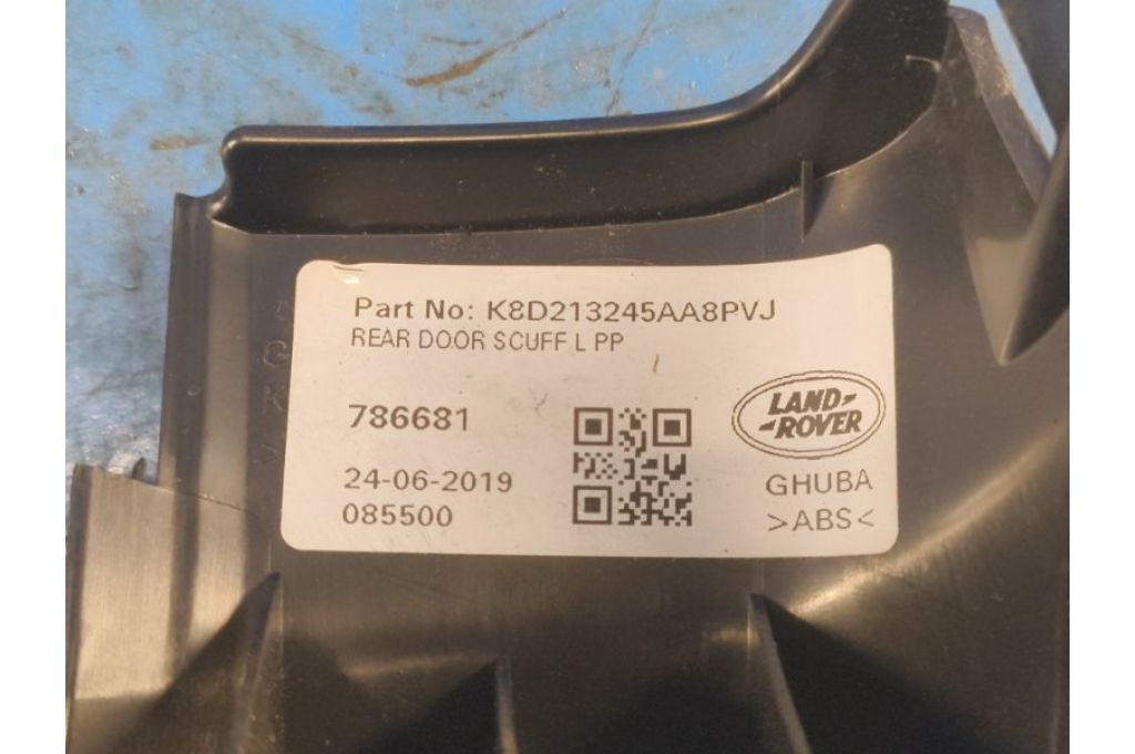 K8D2-213245-AA | wewnętrzna osłona progu tyl. lew. LAND ROVER EVOQUE 19- (373121) - Zdjęcie 2