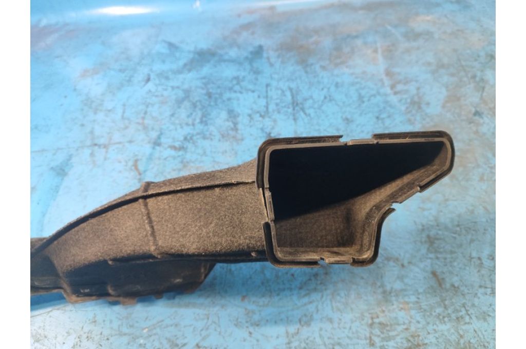 GK72-9A675-AD | Deflektor powietrza LAND ROVER DISCOVERY Sport 15-19 (373195) - Zdjęcie 3