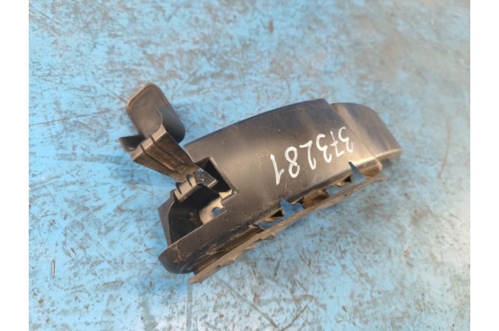 K8D2-17A882-A | Кронштейн/крепление заднего бампера lew. LAND ROVER EVOQUE 19- (373281) - Zdjęcie 5