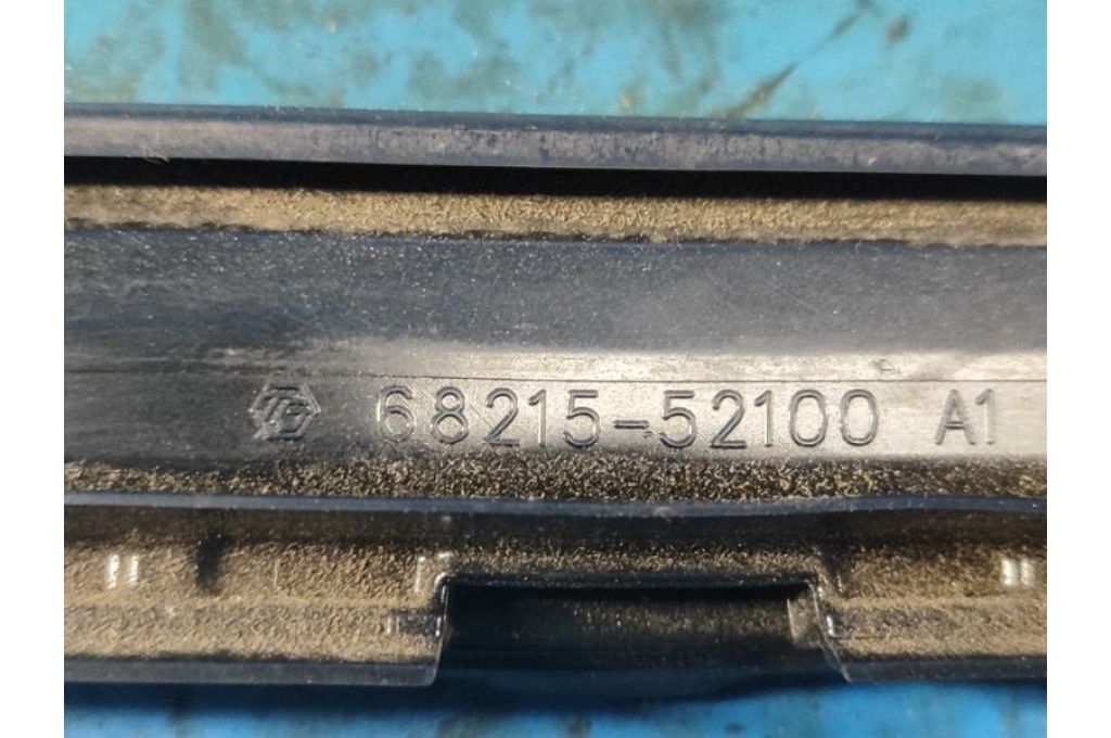 68215-52100 | Stała szyba drzwi przed. praw. LEXUS LBX 23- (373340) - Zdjęcie 2