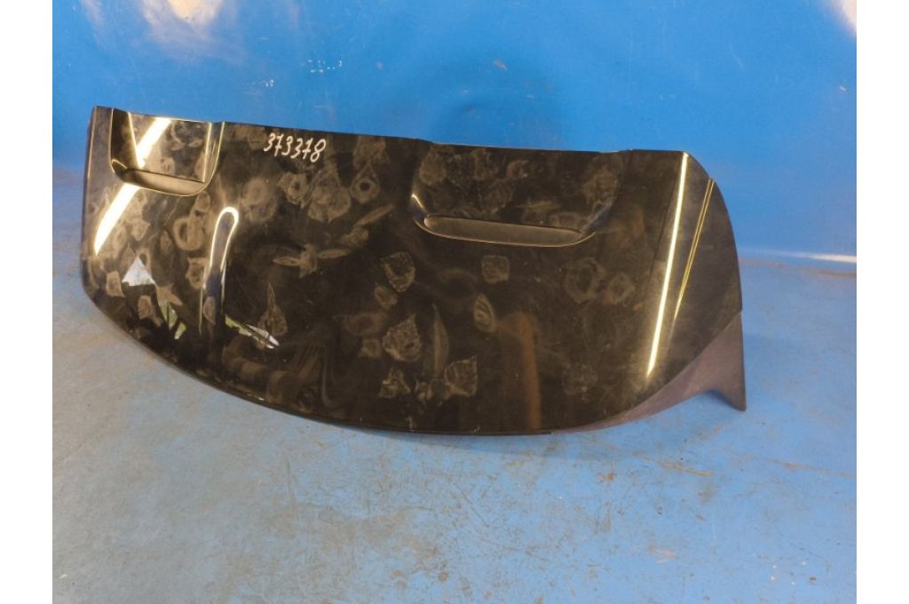 J8A2-44210-A | Spoiler pokrywy bagażnika LAND ROVER VELAR 17- (373378) - Zdjęcie 3