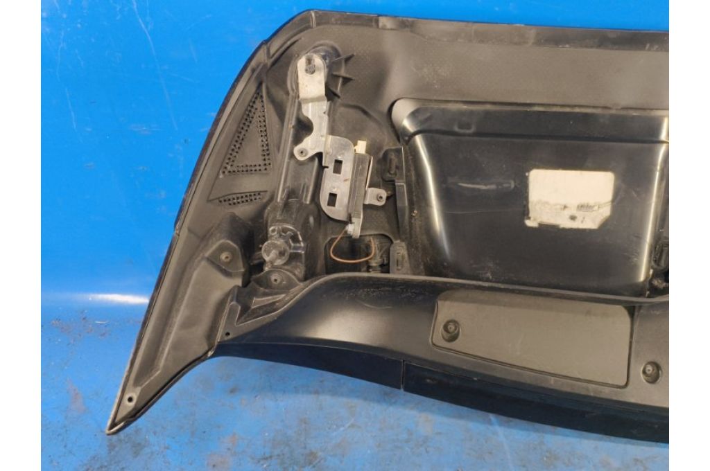 J8A2-44210-A | Spoiler pokrywy bagażnika LAND ROVER VELAR 17- (373378) - Zdjęcie 8