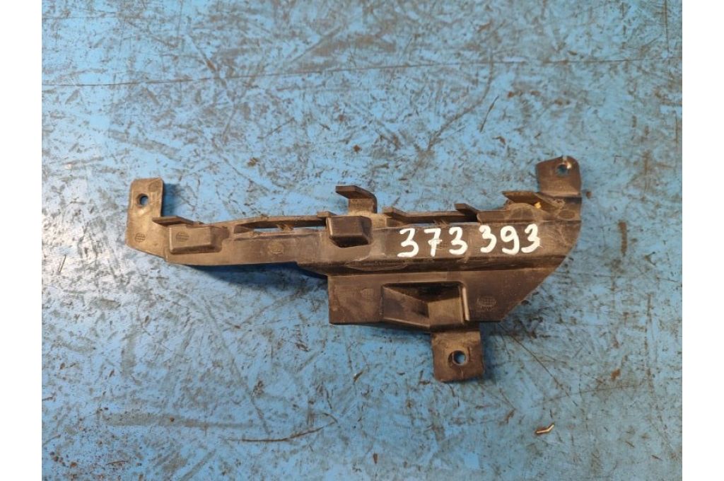 K8D2-15267-AB | Кронштейн/крепление противотуманной фары lew. LAND ROVER EVOQUE 19- (373393)