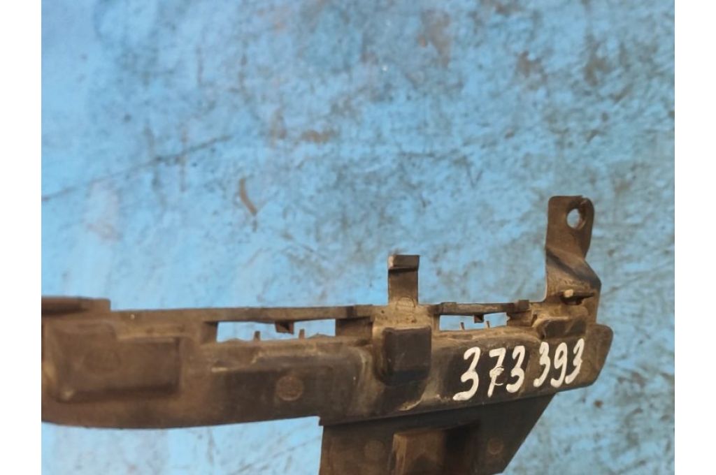 K8D2-15267-AB | Кронштейн/крепление противотуманной фары lew. LAND ROVER EVOQUE 19- (373393) - Zdjęcie 6