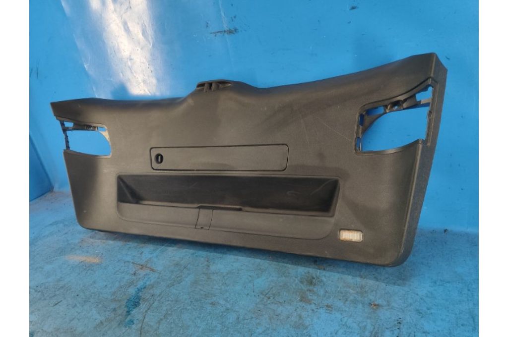 8R0 867 979 B | Tapicerka pokrywy bagażnika AUDI Q5 08-16 (373433) - Zdjęcie 3