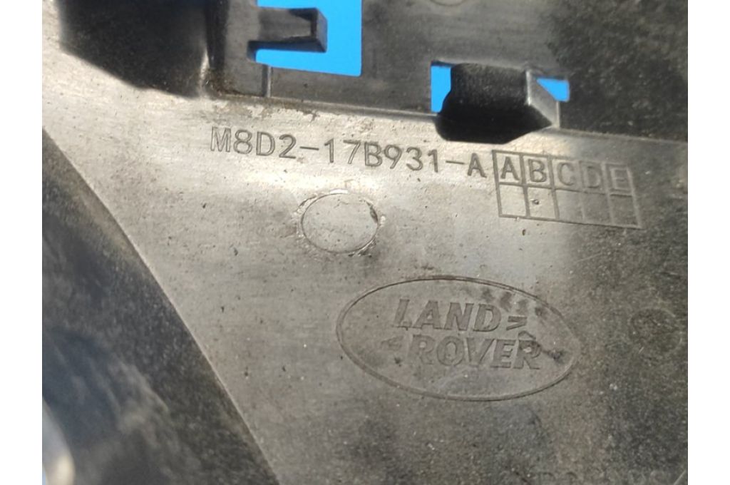 M8D2-17B931-A | Кронштейн/крепление заднего бампера lew. LAND ROVER EVOQUE 19- (373439) - Zdjęcie 4