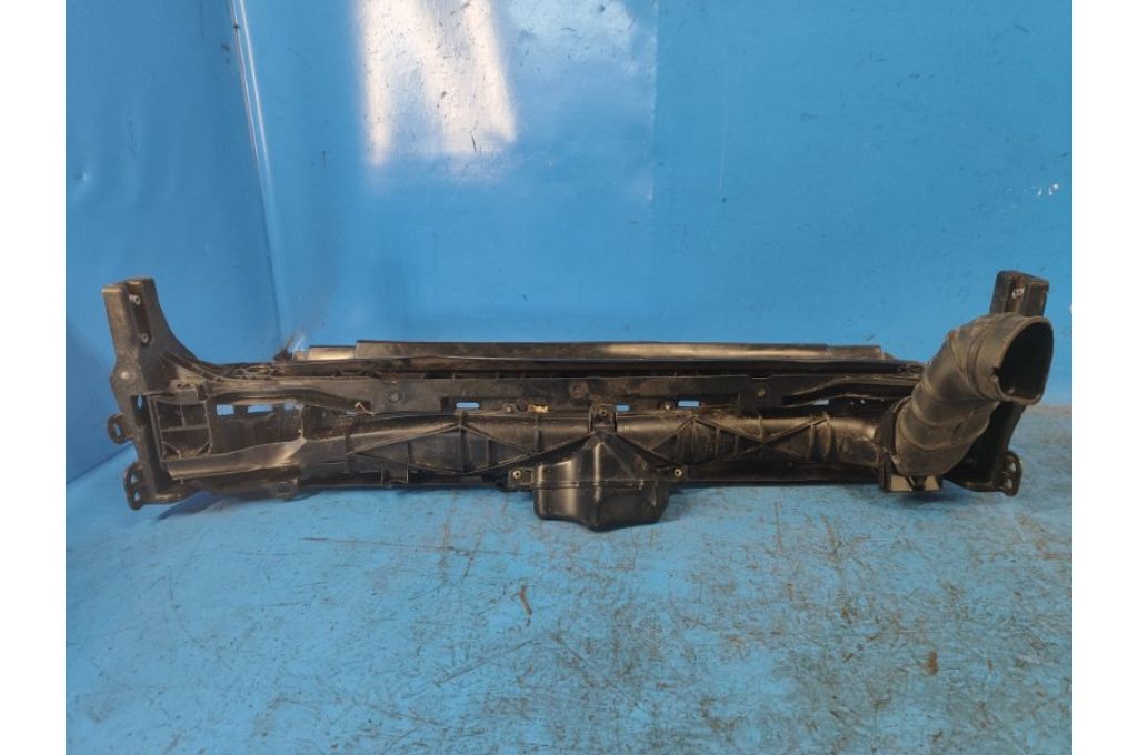 53213-52180 | Pas przedni górny LEXUS LBX 23- (373564) - Zdjęcie 3