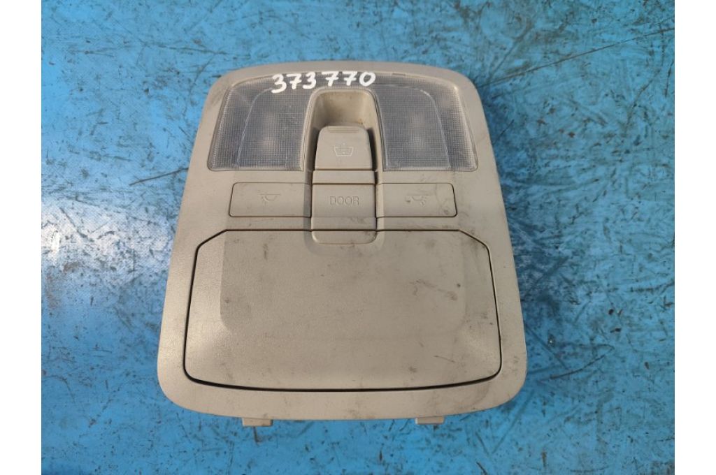 77670-34200 | Lampka wnętrza SSANGYONG TIVOLI 15-19 (373770)