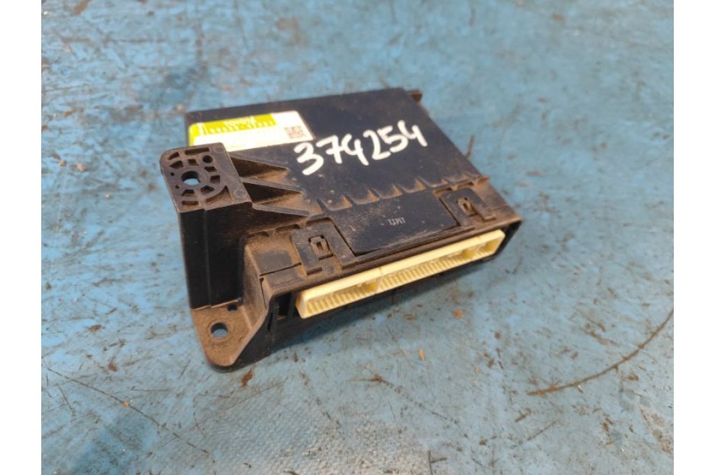 88650-47081 | Moduł sterowania ogrzewaniem TOYOTA PRIUS - 30 09-17 (374254) - Zdjęcie 3