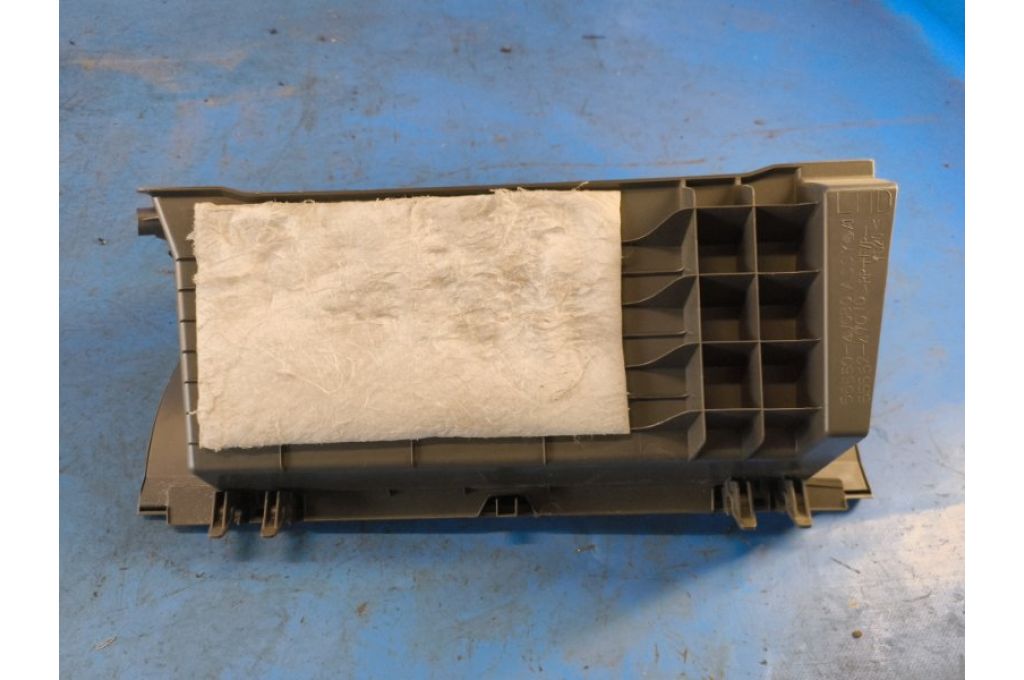 55550-47080 | Schowek TOYOTA PRIUS - 30 09-17 (374286) - Zdjęcie 4