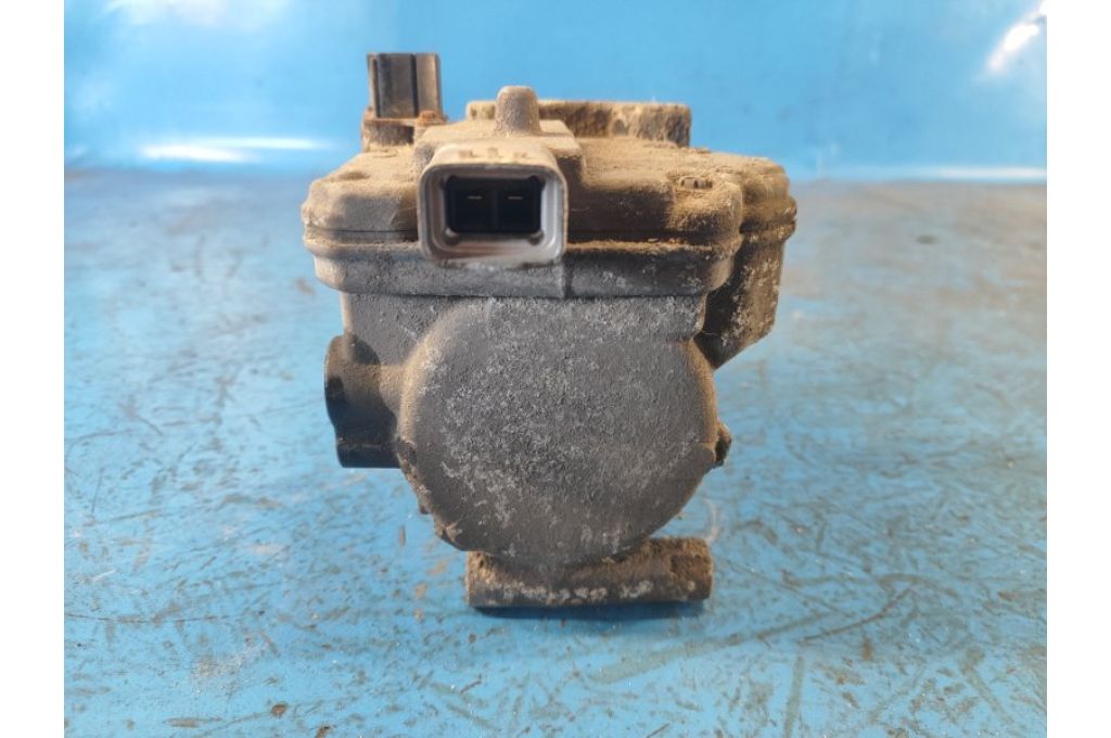 88370-47060 | Kompresor klimatyzacji TOYOTA PRIUS - 30 09-17 (374422) - Zdjęcie 2