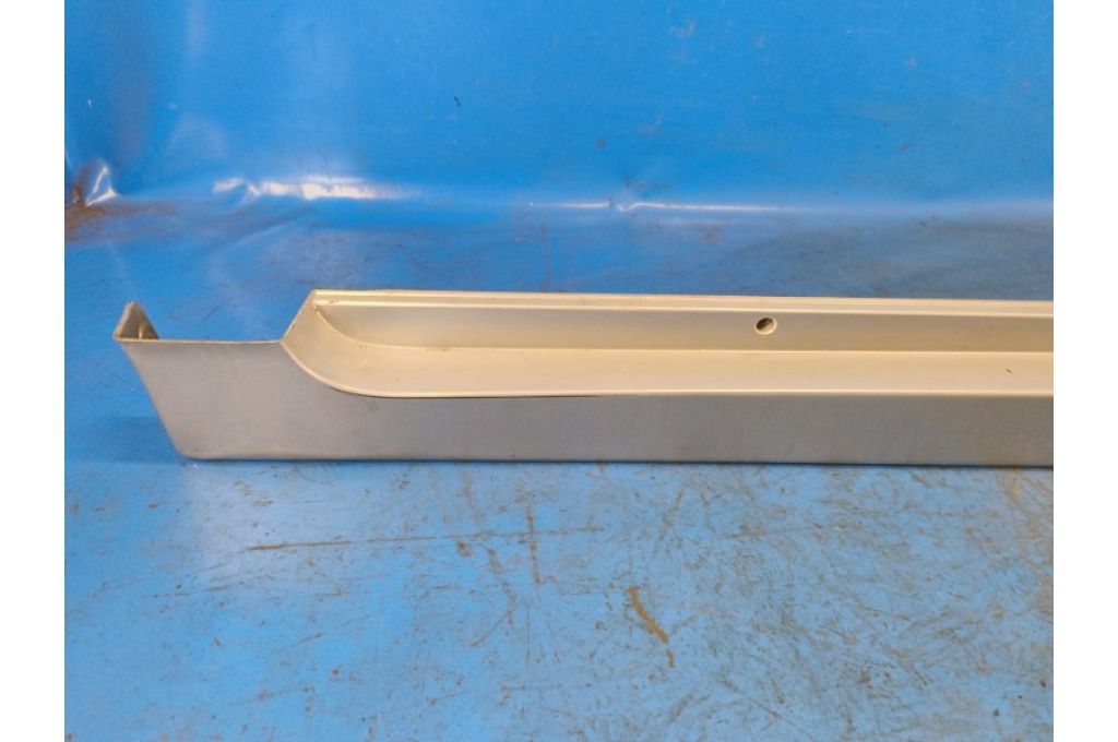 75860-47010 | zewnętrzna osłona progu lew. TOYOTA PRIUS - 30 09-17 (374444) - Zdjęcie 2