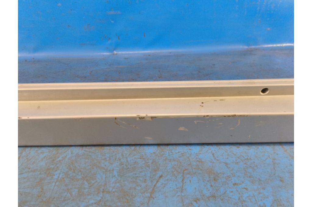 75860-47010 | zewnętrzna osłona progu lew. TOYOTA PRIUS - 30 09-17 (374444) - Zdjęcie 4