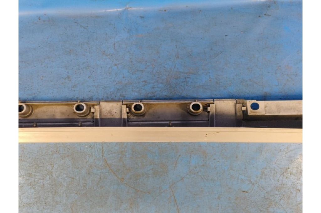 75860-47010 | zewnętrzna osłona progu lew. TOYOTA PRIUS - 30 09-17 (374444) - Zdjęcie 7