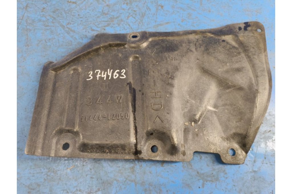 51444-12050 | osłona silnika lew. TOYOTA PRIUS - 30 09-17 (374463)