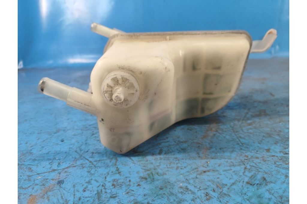 16480-28080 | Zbiorniczek wyrównawczy TOYOTA PRIUS - 30 09-17 (374466) - Zdjęcie 5