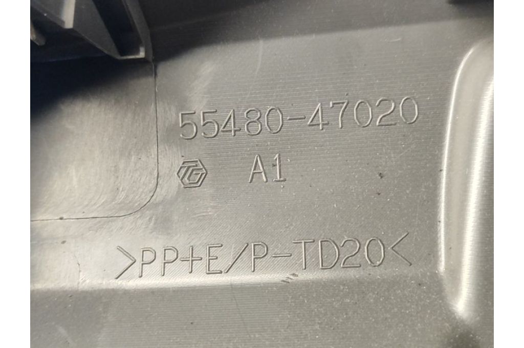 55480-47020 | Osłona deski rozdzielczej lew. TOYOTA PRIUS - 30 09-17 (374472) - Zdjęcie 5